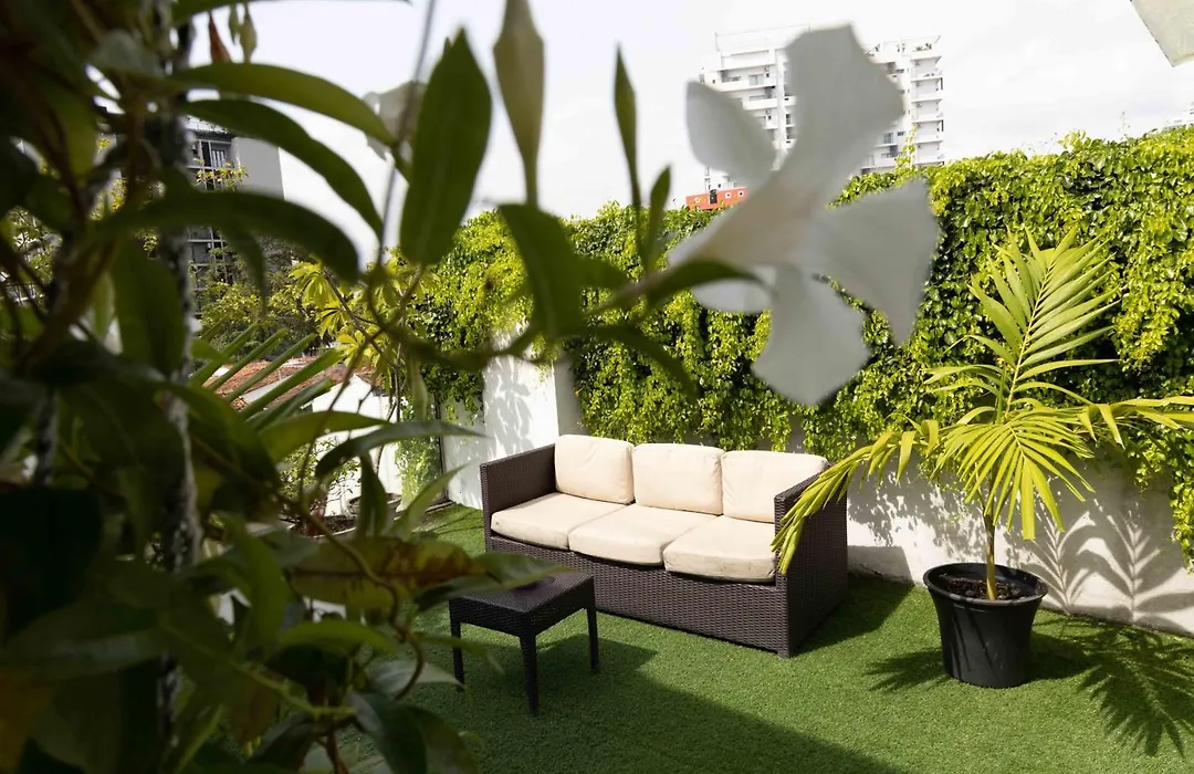Lotus Colombo Guesthouse-1