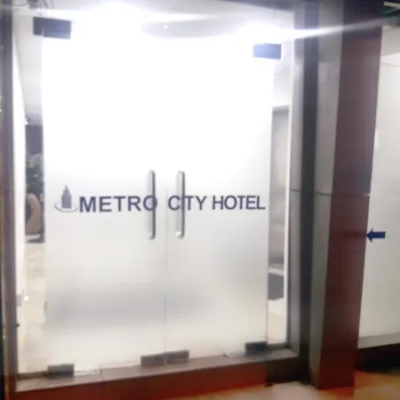Metro City Hotel-3